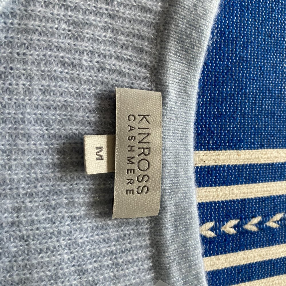Kinross Baby Blue Cashmere sweater M